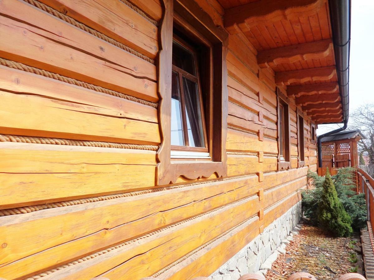 Drevenica Deni Villa Osturna Eksteriør billede